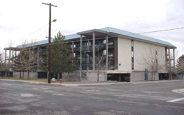 Park Willow Apartments in Reno, NV - Building Photo - Building Photo