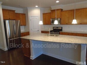 234 Daymire Glen Ln in Cary, NC - Building Photo - Building Photo