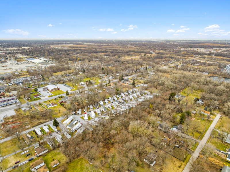 5230 W Ridge Rd in Gary, IN - Building Photo