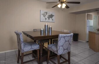 2228 N 52nd St in Phoenix, AZ - Building Photo - Building Photo