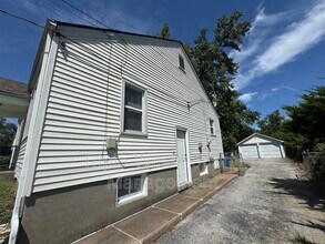 1629 Talisman Ln in St. Louis, MO - Building Photo - Building Photo