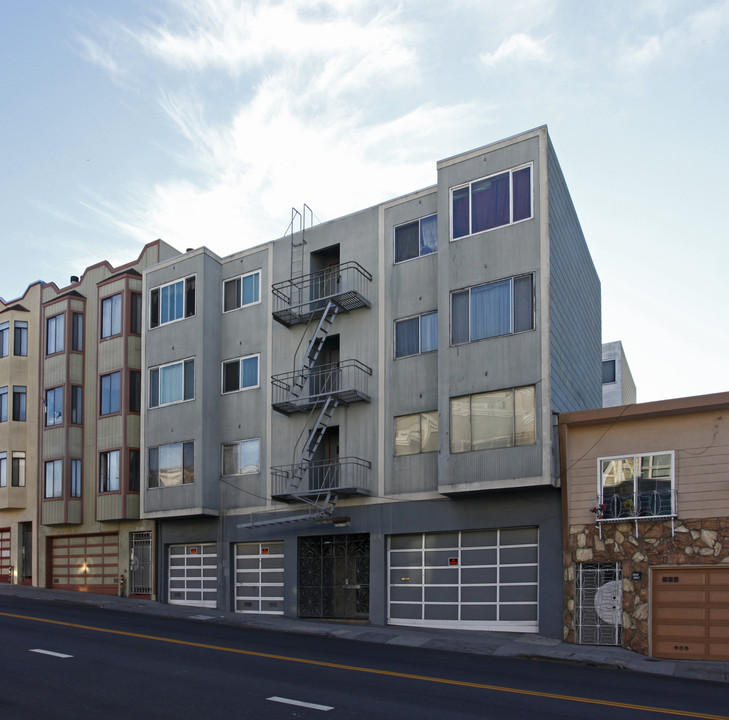 3070 San Bruno Ave in San Francisco, CA - Building Photo