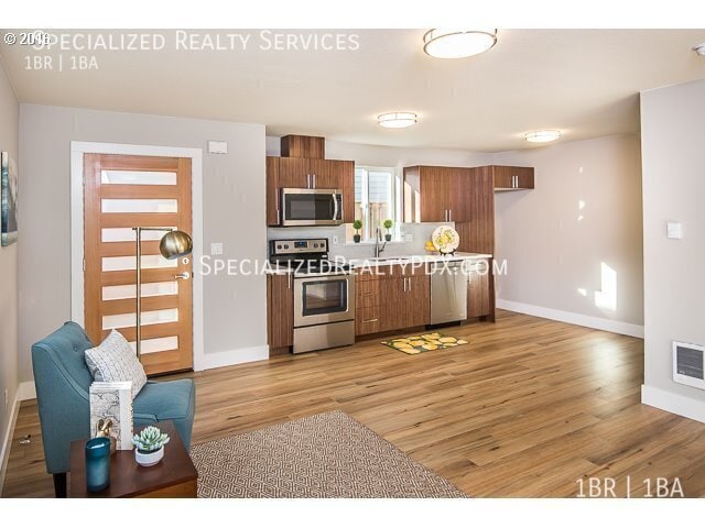 1414 SE Franklin St in Portland, OR - Building Photo - Building Photo