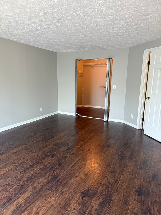 4283 Parkview Ct, Unit 4283 in Stone Mountain, GA - Foto de edificio - Building Photo