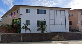 626 Kew in Inglewood, CA - Building Photo