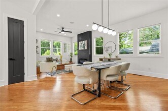 2186 Park Terrace in College Park, GA - Building Photo - Building Photo