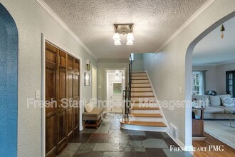 28 Woodmer Ln in Battle Creek, MI - Building Photo - Building Photo