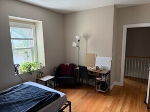2 Boardman Pl in Cambridge, MA - Building Photo - Building Photo