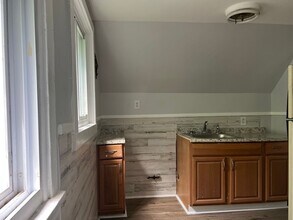 175 Avenue E in Rochester, NY - Building Photo - Building Photo