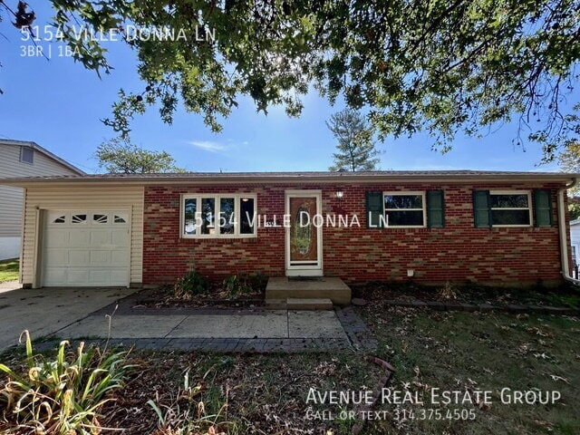 property at 5154 Ville Donna Ln
