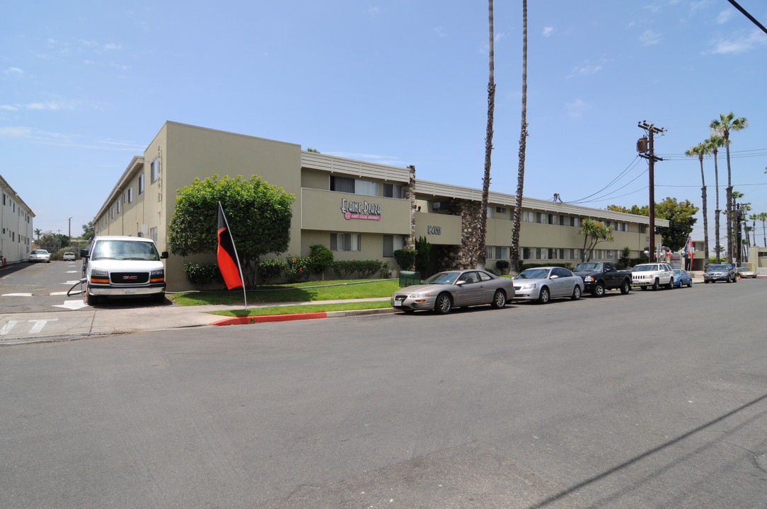 Alberts College in San Diego, CA - Building Photo