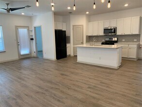 235 Sweetwater Crk Ln in Hutto, TX - Building Photo - Building Photo