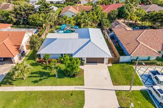 1560 SW 16th St in Boca Raton, FL - Building Photo - Building Photo