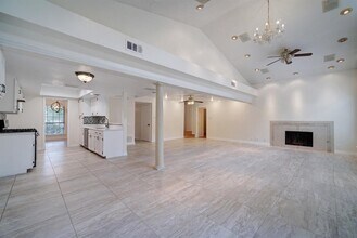 10509 Doering Ln in Austin, TX - Building Photo - Building Photo