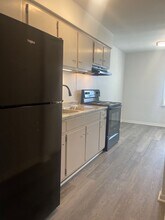 6491 Carefree Ln in Hollins, VA - Foto de edificio - Building Photo