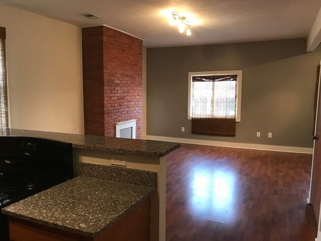 3947 Mintwood St in Pittsburgh, PA - Building Photo - Building Photo