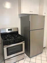 3408 Mentone Ave-Unit -2 in Los Angeles, CA - Building Photo - Building Photo