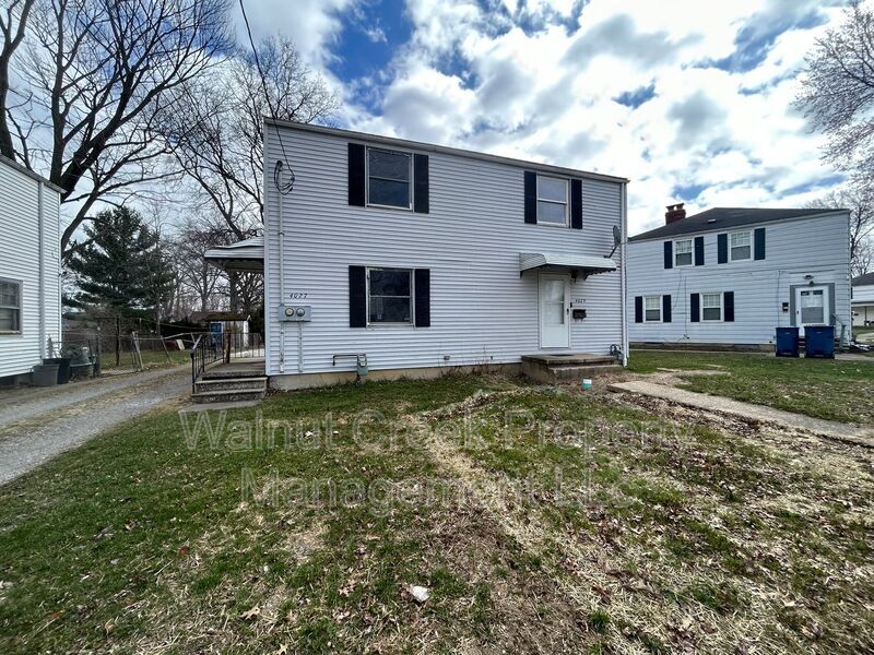 4027 Gary Ave in Lorain, OH - Building Photo