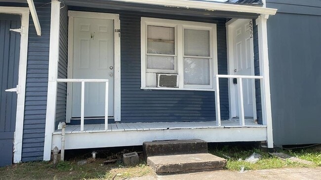 527 W 8th St in Freeport, TX - Building Photo - Building Photo