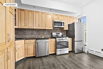 553 Clinton St in Brooklyn, NY - Building Photo - Building Photo