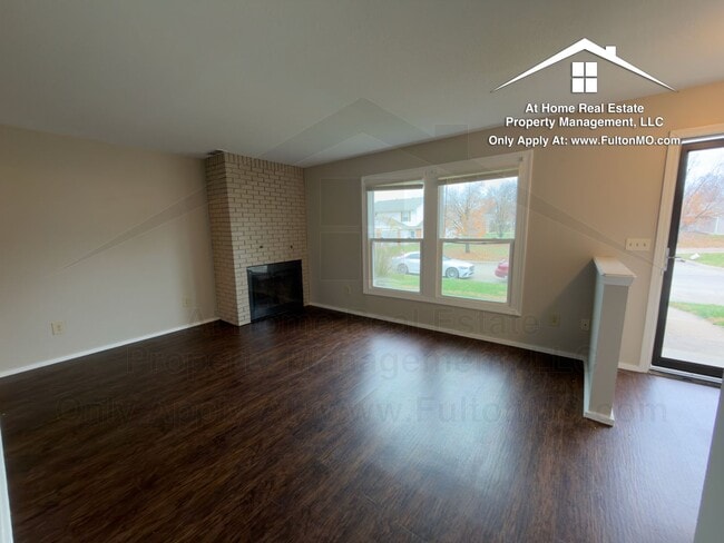 1822 Springdale Ct in Mexico, MO - Building Photo - Building Photo