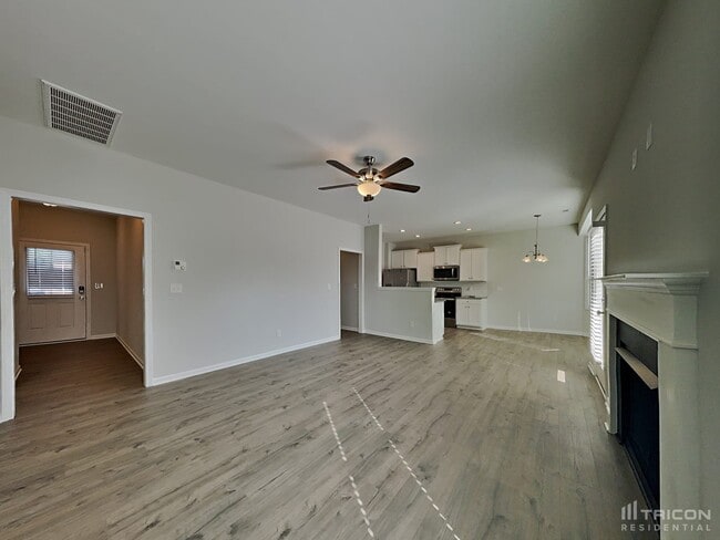 320 Olde Pl in Zebulon, NC - Building Photo - Building Photo