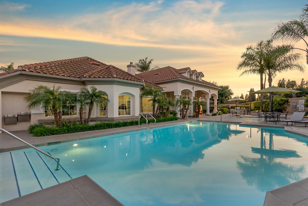 Hillsborough Park in La Habra, CA - Building Photo