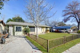 5139 Grovehill St in San Antonio, TX - Building Photo