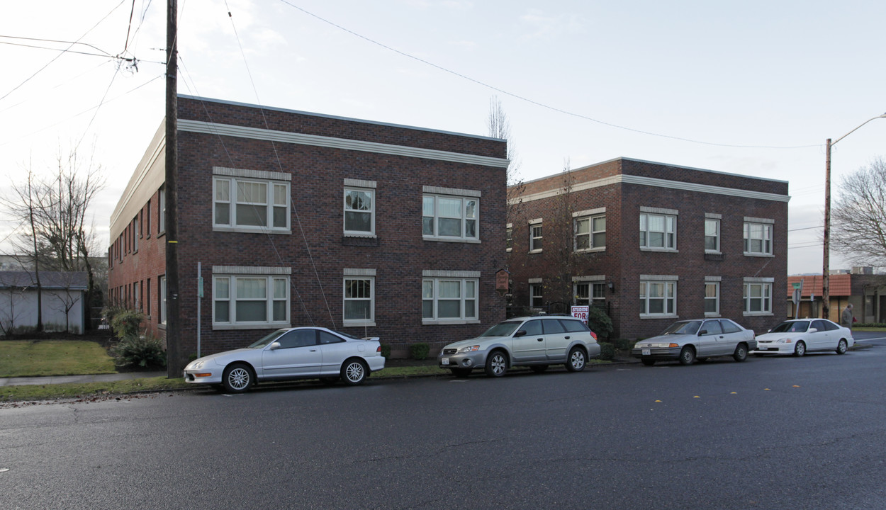 Beverly Court in Vancouver, WA - Building Photo