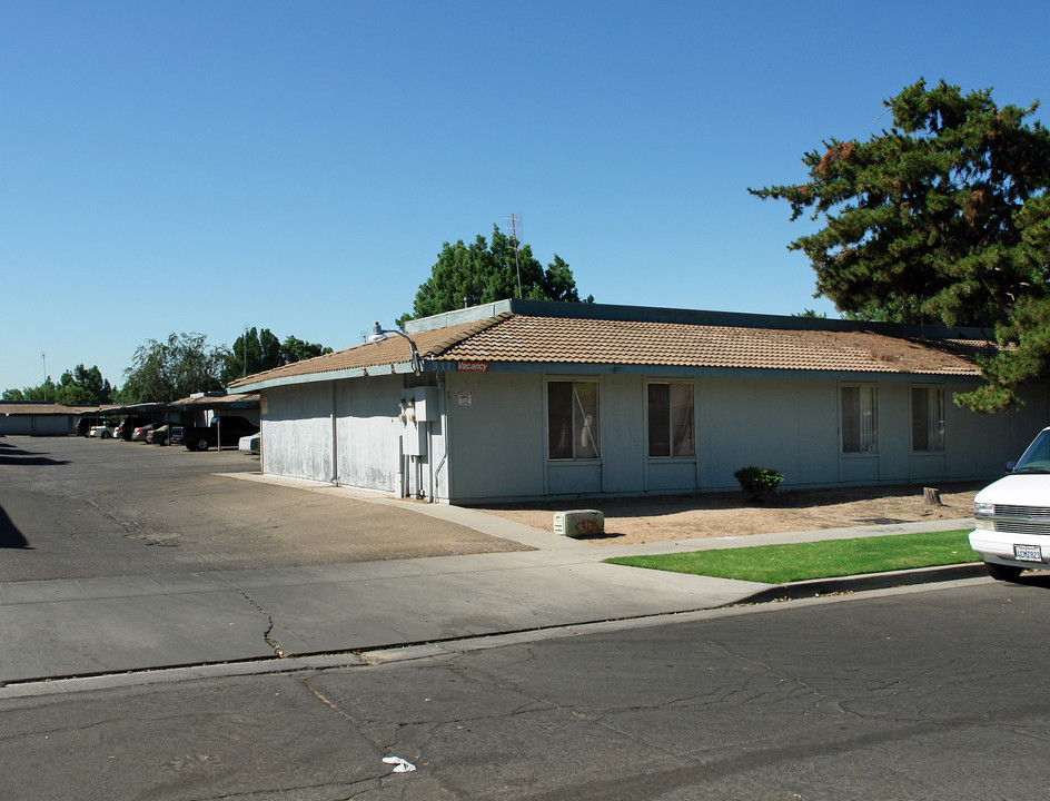 315 S Garden Ave in Fresno, CA - Building Photo