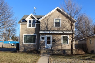 6703 35th Ave, Unit 2 in Kenosha, WI - Building Photo