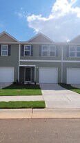 1902 Prosperity Dr in Newton, NC - Building Photo
