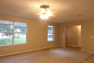 3160 Palmdale Ave in Pensacola, FL - Building Photo - Building Photo