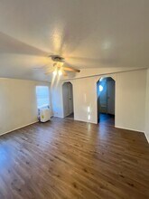 1625 S 5th St in Chickasha, OK - Building Photo - Building Photo