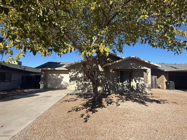 2539 Ashfork Ave in Kingman, AZ - Building Photo - Building Photo