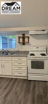 231 Bright St in Sarnia, ON - Building Photo