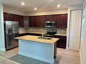 4081 Allerdale Pl in Coconut Creek, FL - Building Photo - Building Photo