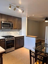 60-33 60th St in Queens, NY - Building Photo - Building Photo