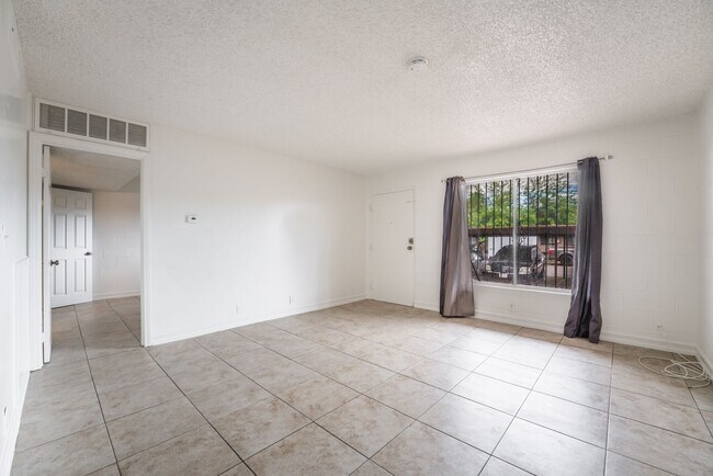 property at 585 S Royal Crest Cir