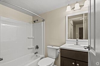 Colebrook Apartments in Lancaster, PA - Foto de edificio - Building Photo