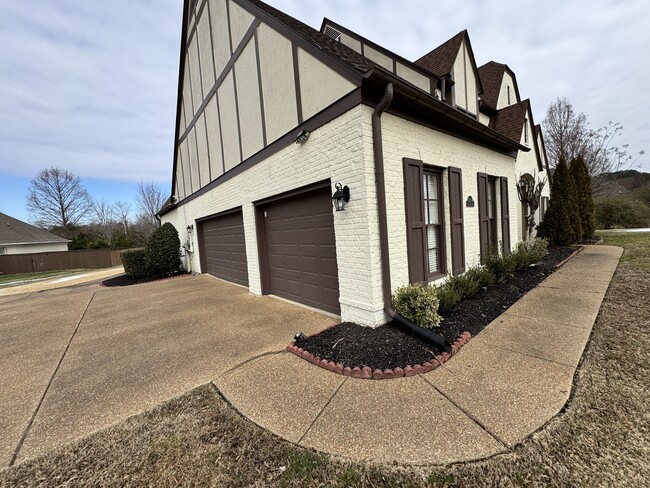 10704 Quiet Cove in Collierville, TN - Building Photo - Building Photo