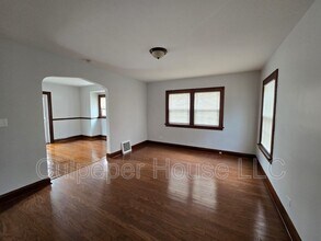 2826 Algonquin Pkwy in Toledo, OH - Building Photo - Building Photo
