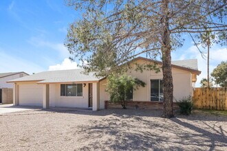 7209 W Carol Ave in Peoria, AZ - Building Photo - Building Photo
