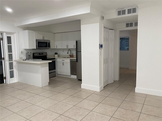 property at 1 Edgewater Dr