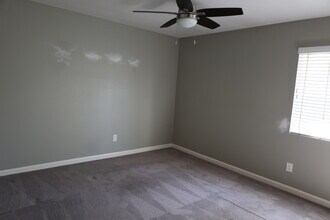 5989 Rancho Mission Rd, Unit #106 in San Diego, CA - Foto de edificio - Building Photo