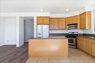 37771 Guildford St in Indio, CA - Building Photo - Building Photo