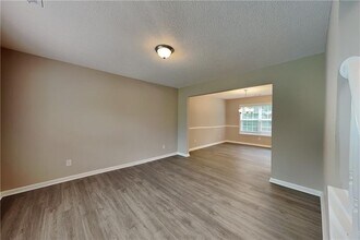 1128 Grandview Cir in Powder Springs, GA - Building Photo - Building Photo
