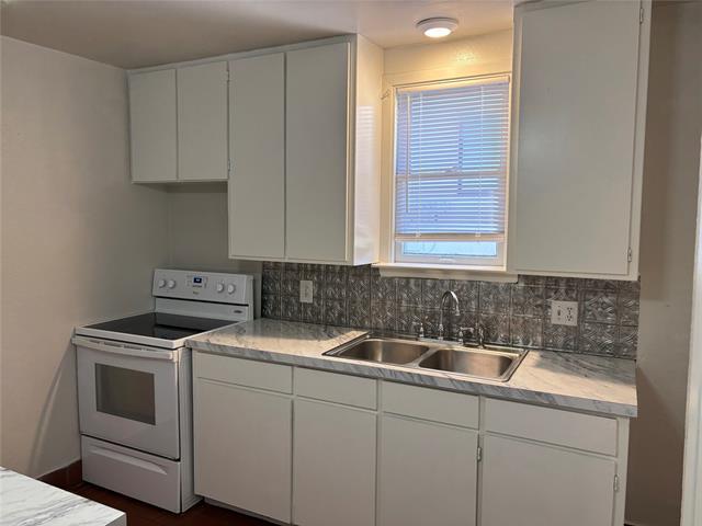 3529 W 7th St in Fort Worth, TX - Building Photo