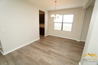 401 Savannah Preserve Loop in Davenport, FL - Building Photo - Building Photo