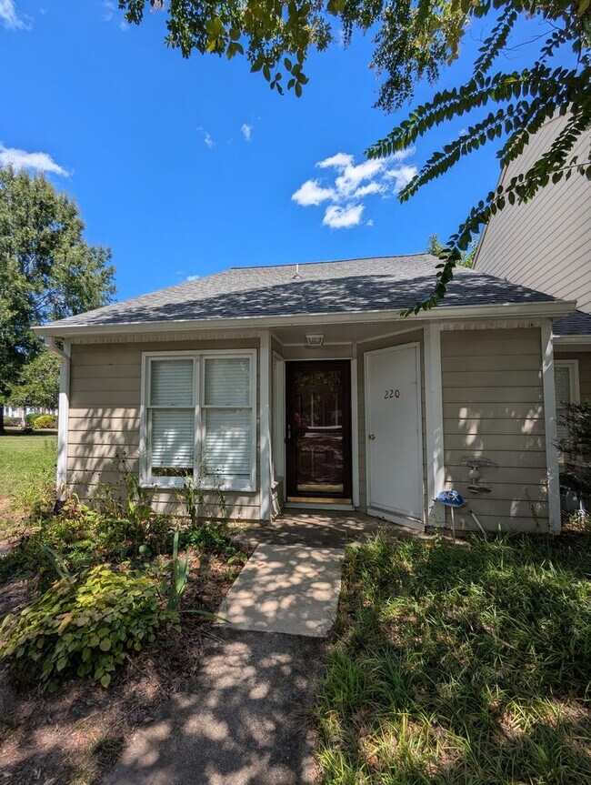 property at 220 St Andrews Ln